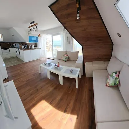 Apartamento студио велина *